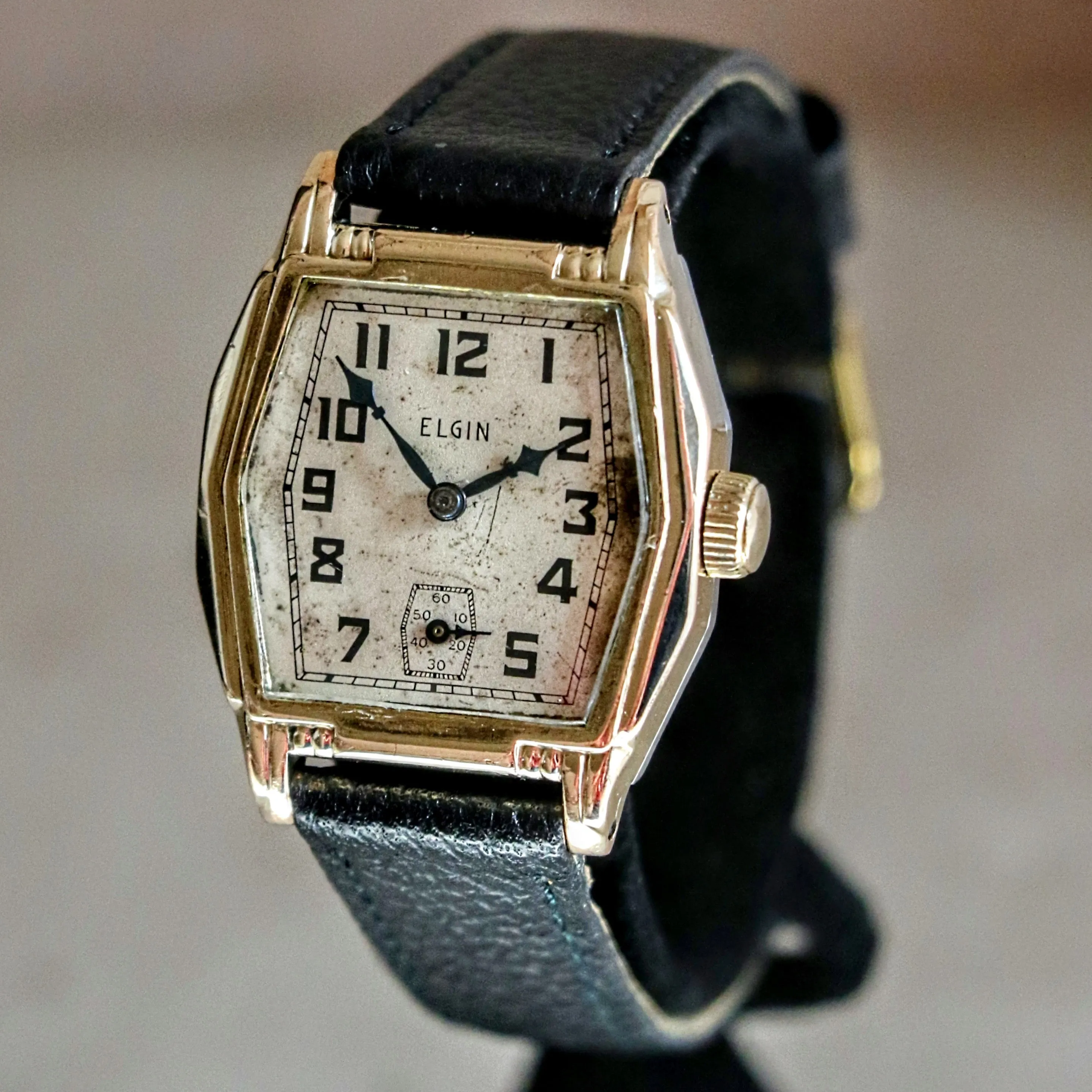 1932 ELGIN Art Deco Wristwatch Grade 487 17 Jewels Vintage U.S.A. Made Watch