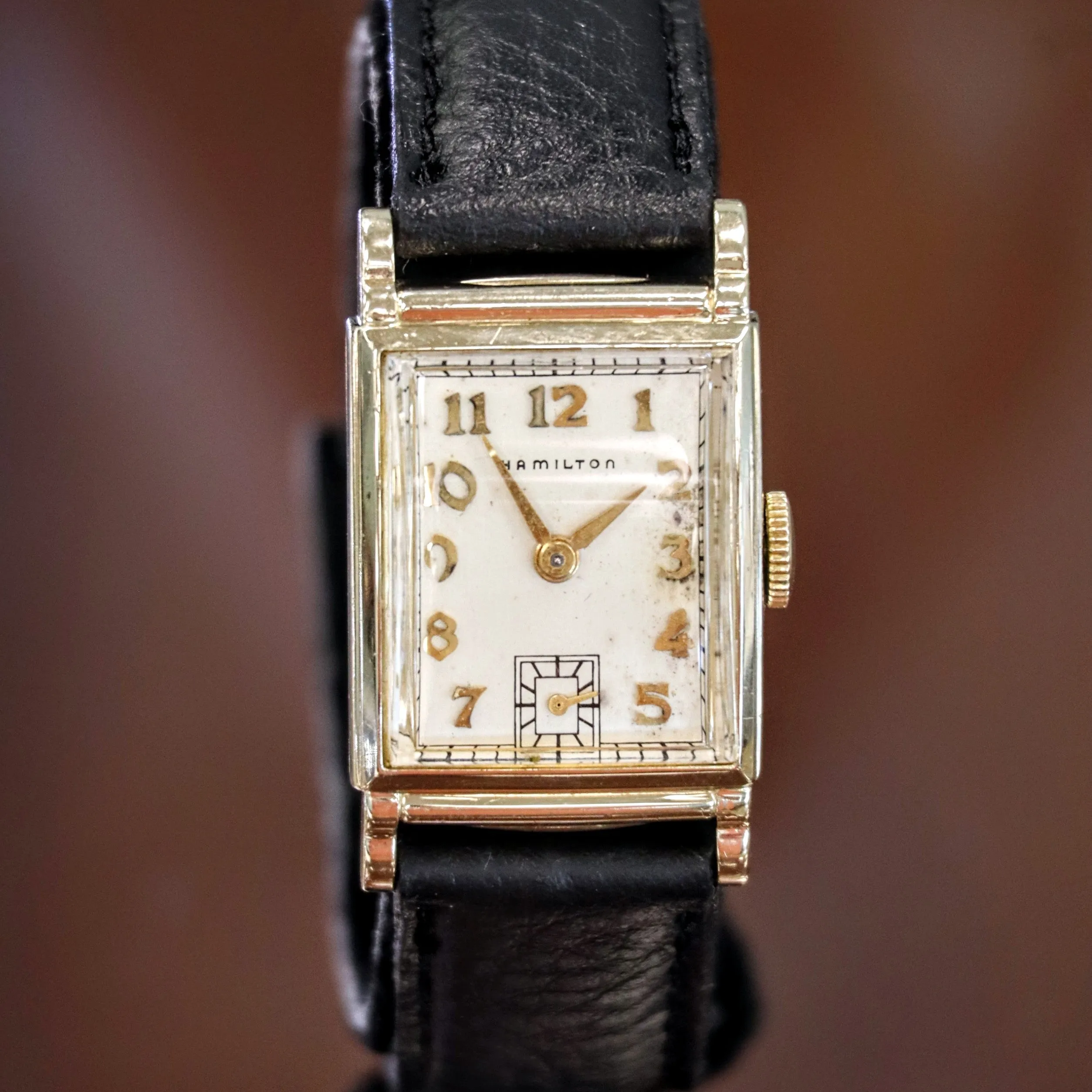 1949 HAMILTON Eaton Watch Cal. 980 17 Jewels Tank Case U.S.A. Made Wristwatch - In BOX!
