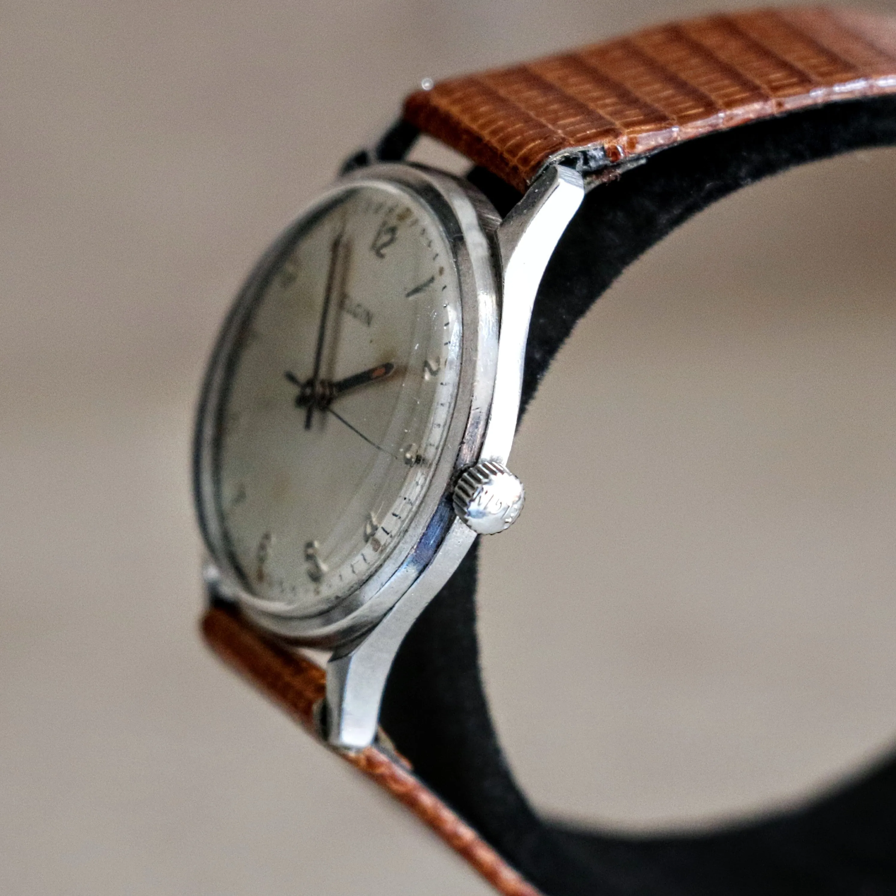 1950s ELGIN Durapower Wristwatch Ref. 4256 19 Jewels Cal. 777 ADJ’D Vintage U.S.A. Made Watch