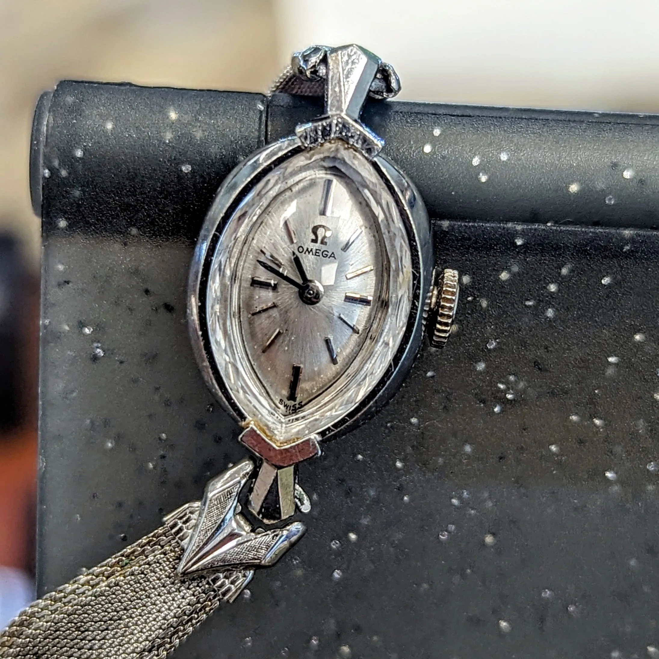1962 OMEGA Ladies Cocktail Wristwatch 14K White GOLD Ref. A5692 Cal. 483 Vintage Watch