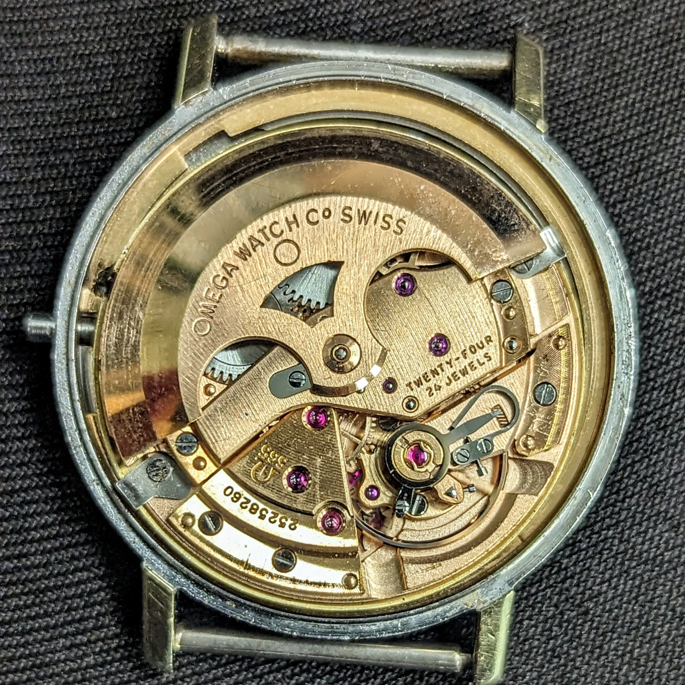 1967 OMEGA Seamaster De Ville Automatic Wristwatch 24 Jewels Cal. 565 Watch Ref. 166.020