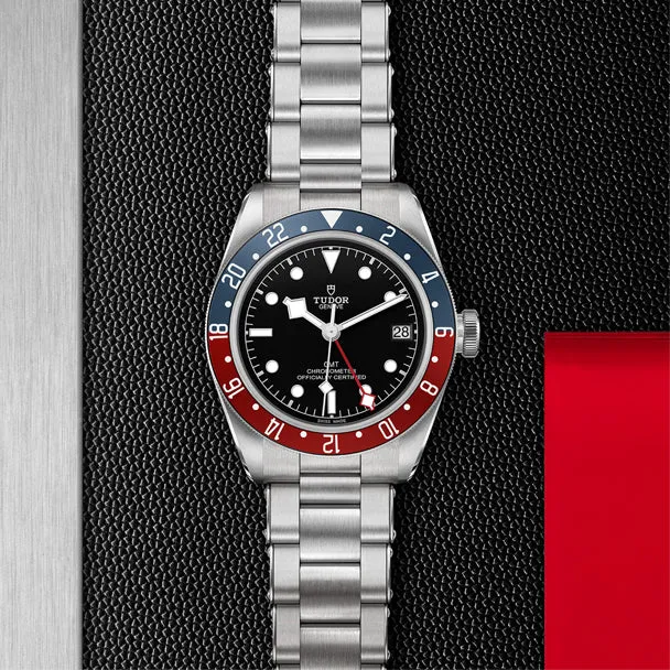 BLACK BAY GMT
