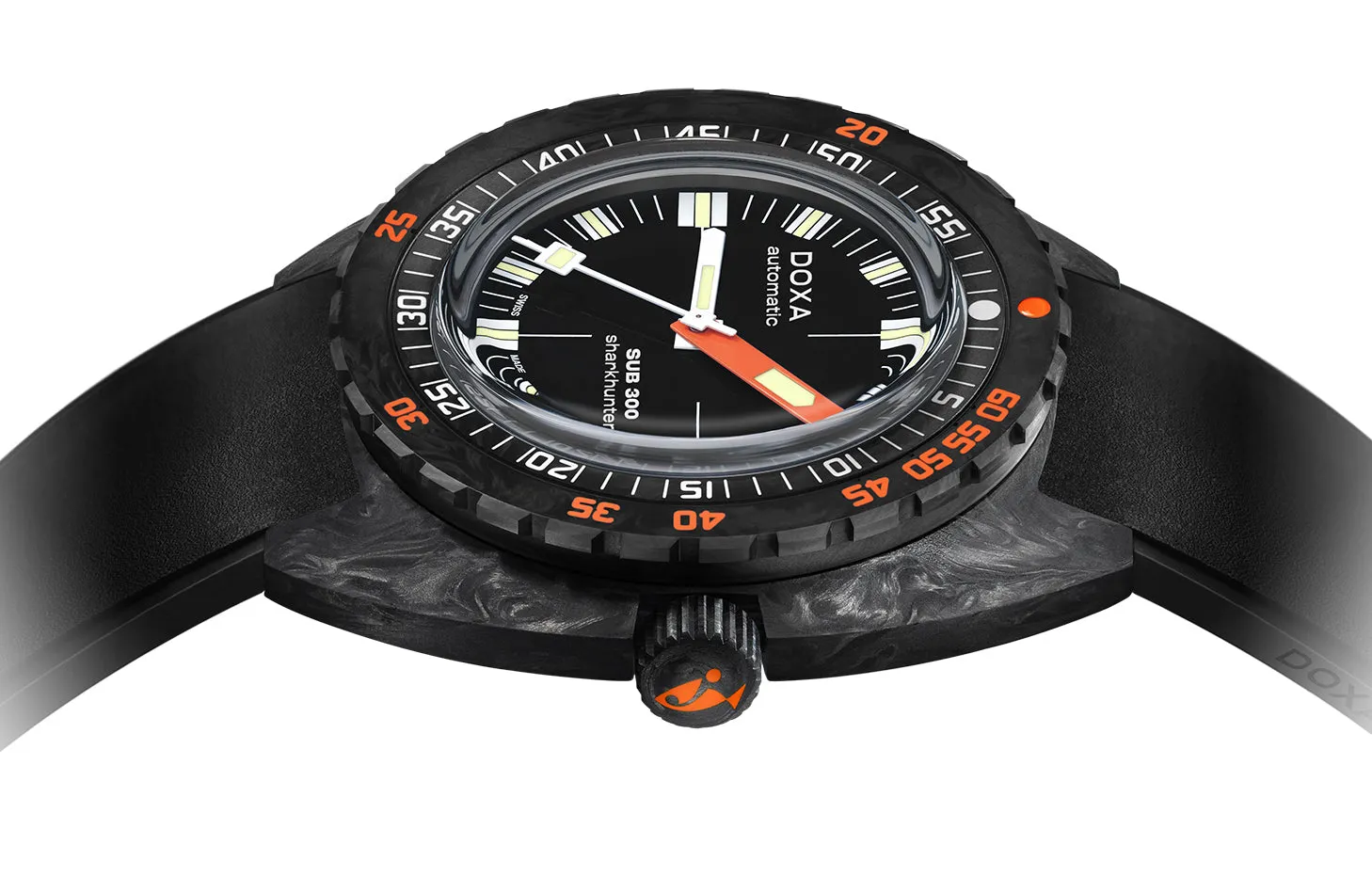 Doxa SUB 300 Carbon COSC Sharkhunter Rubber