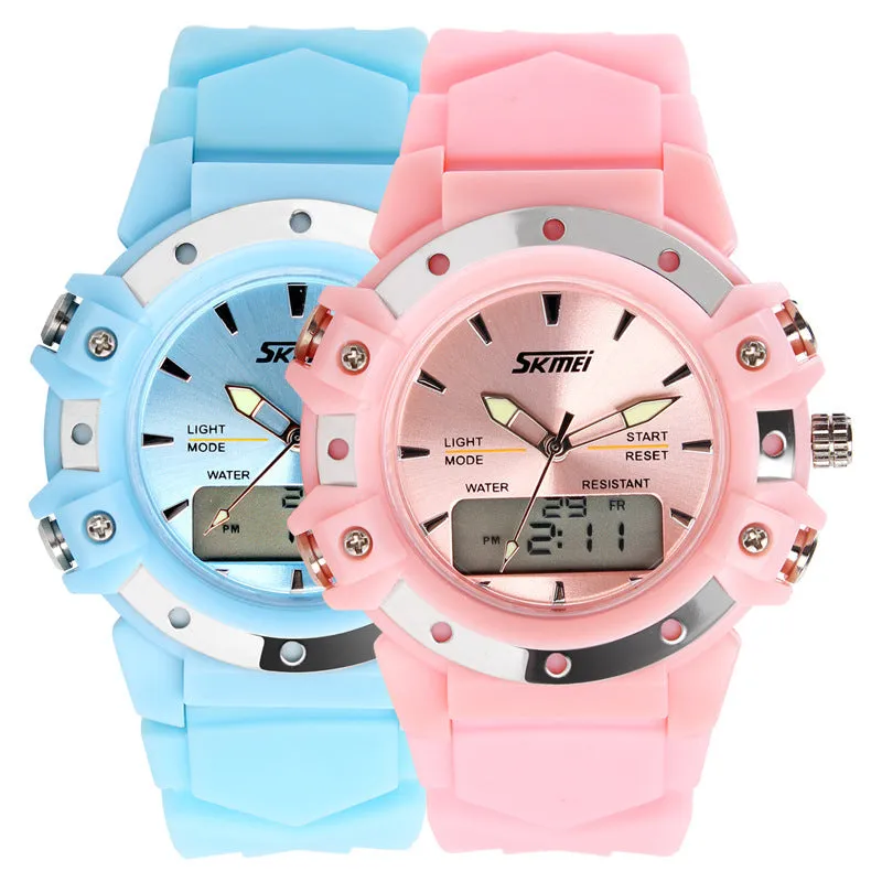 Fashionable Sports Waterproof High-end Watch - GlamzLife