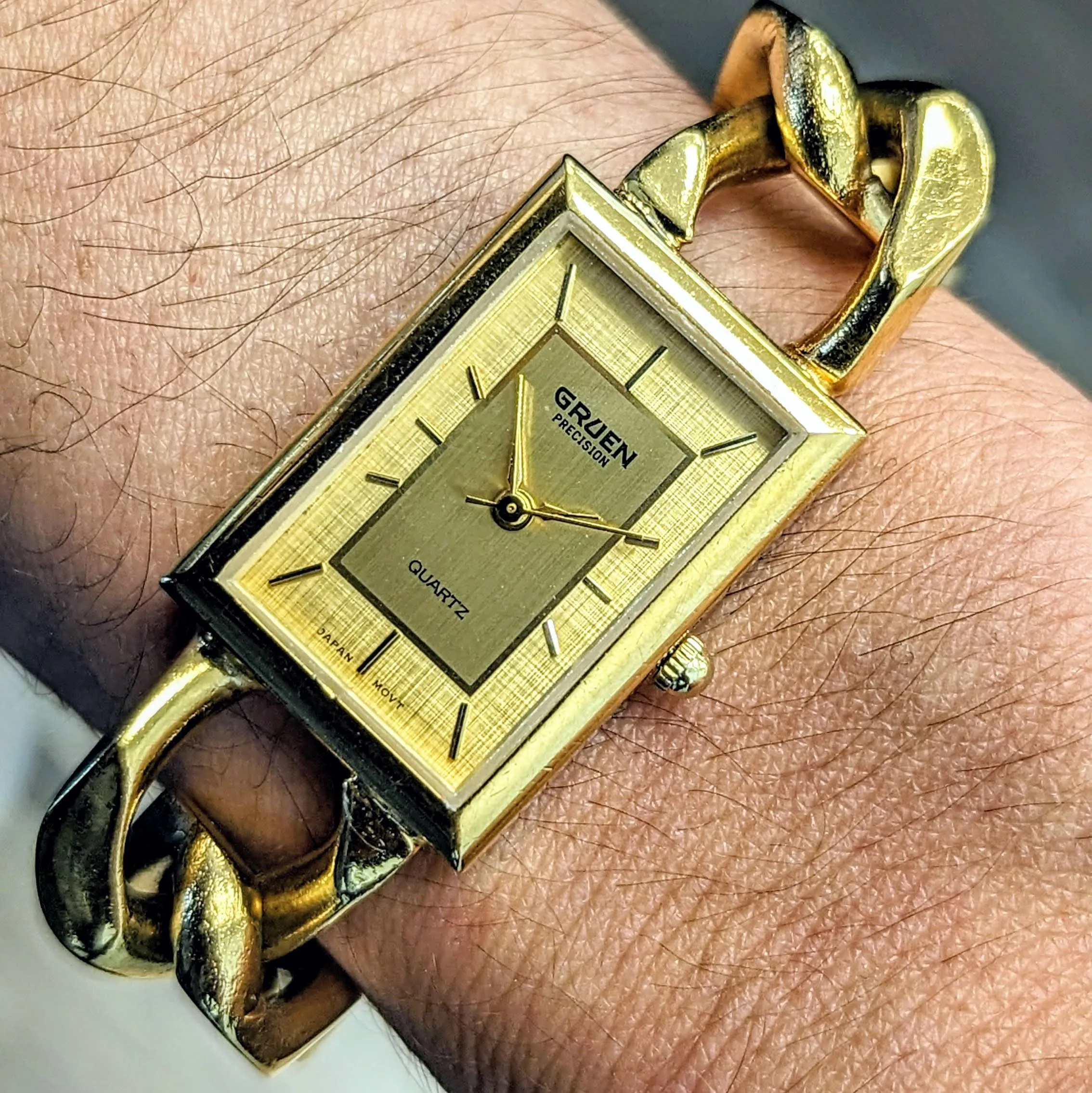 GRUEN Precision Quartz Ladies Watch Gold Plated Link Chain Bracelet Wristwatch