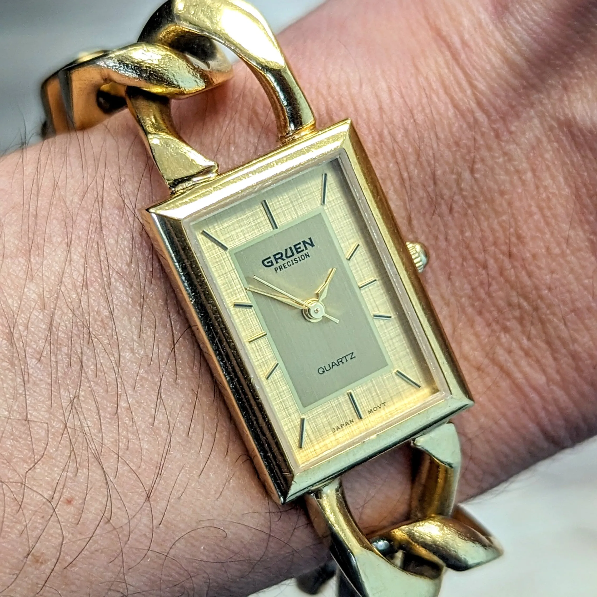 GRUEN Precision Quartz Ladies Watch Gold Plated Link Chain Bracelet Wristwatch
