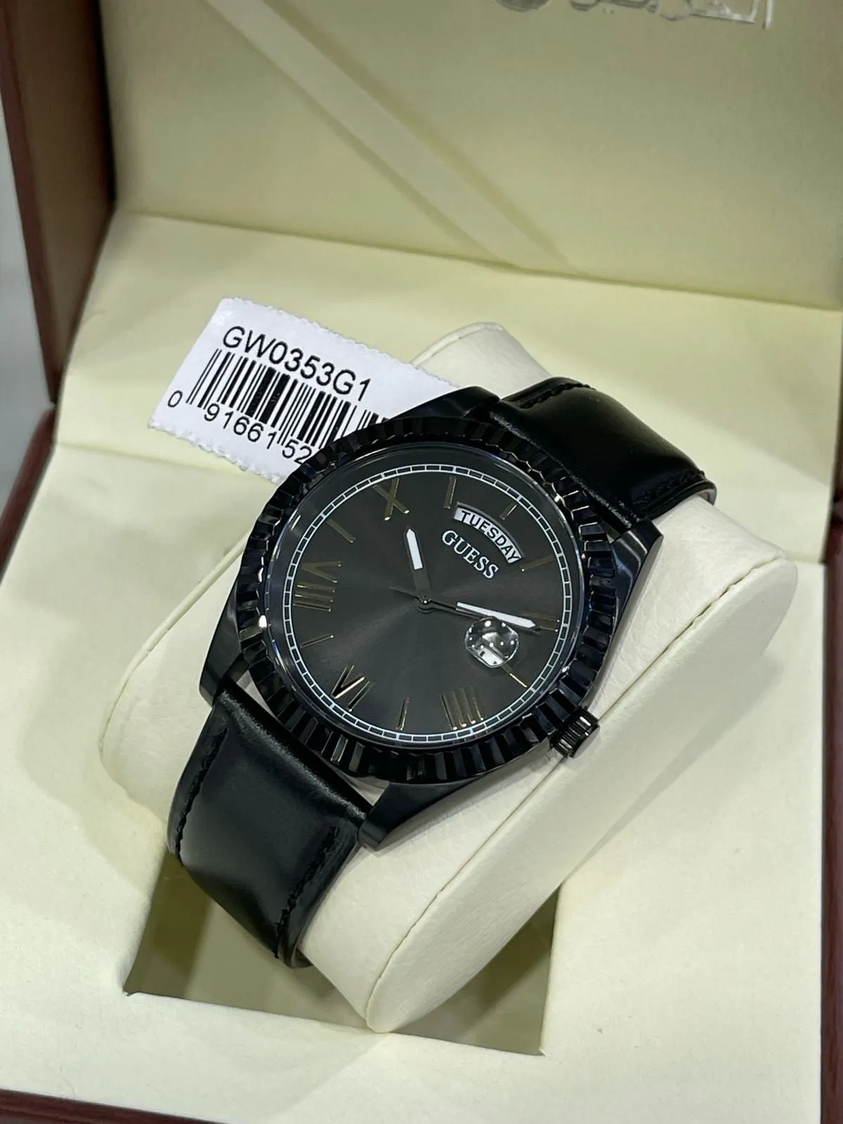 GUESS SUPER LIMITED EDITION WATCH