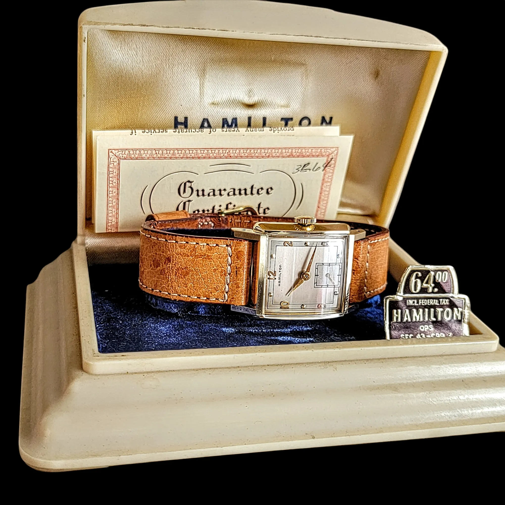 HAMILTON 1951 Gary Cal. Grade 747 U.S.A. Made - Original BOX & Papers