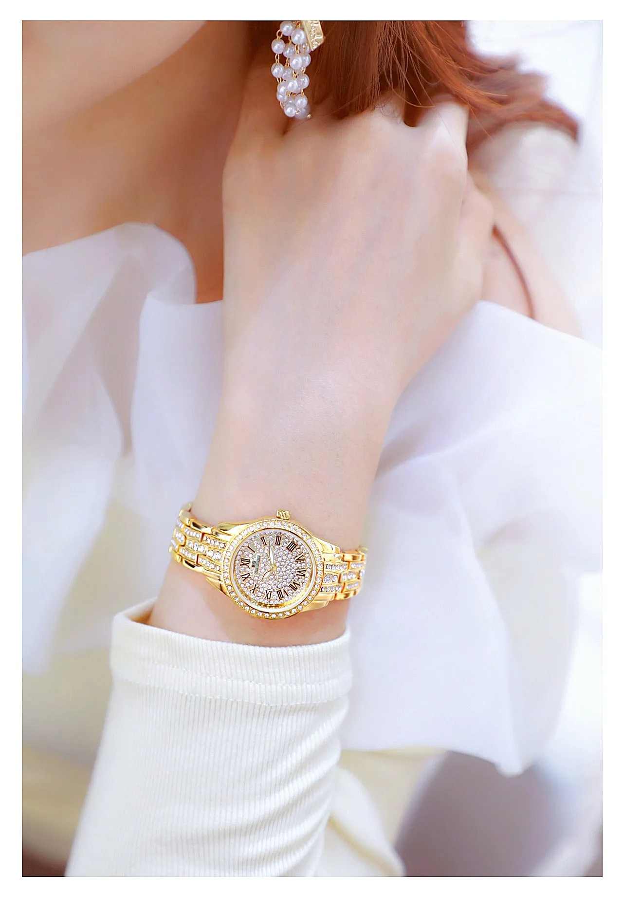 Hip Hop Luxury Women's Small Diamond Decor Silver Bracelet Wristwatch