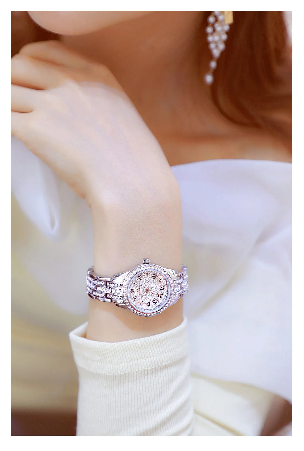 Hip Hop Luxury Women's Small Diamond Decor Silver Bracelet Wristwatch