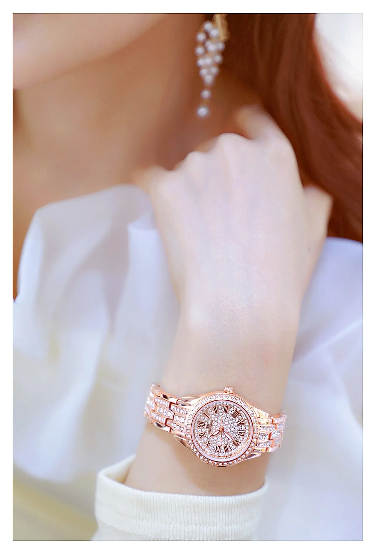 Hip Hop Luxury Women's Small Diamond Decor Silver Bracelet Wristwatch