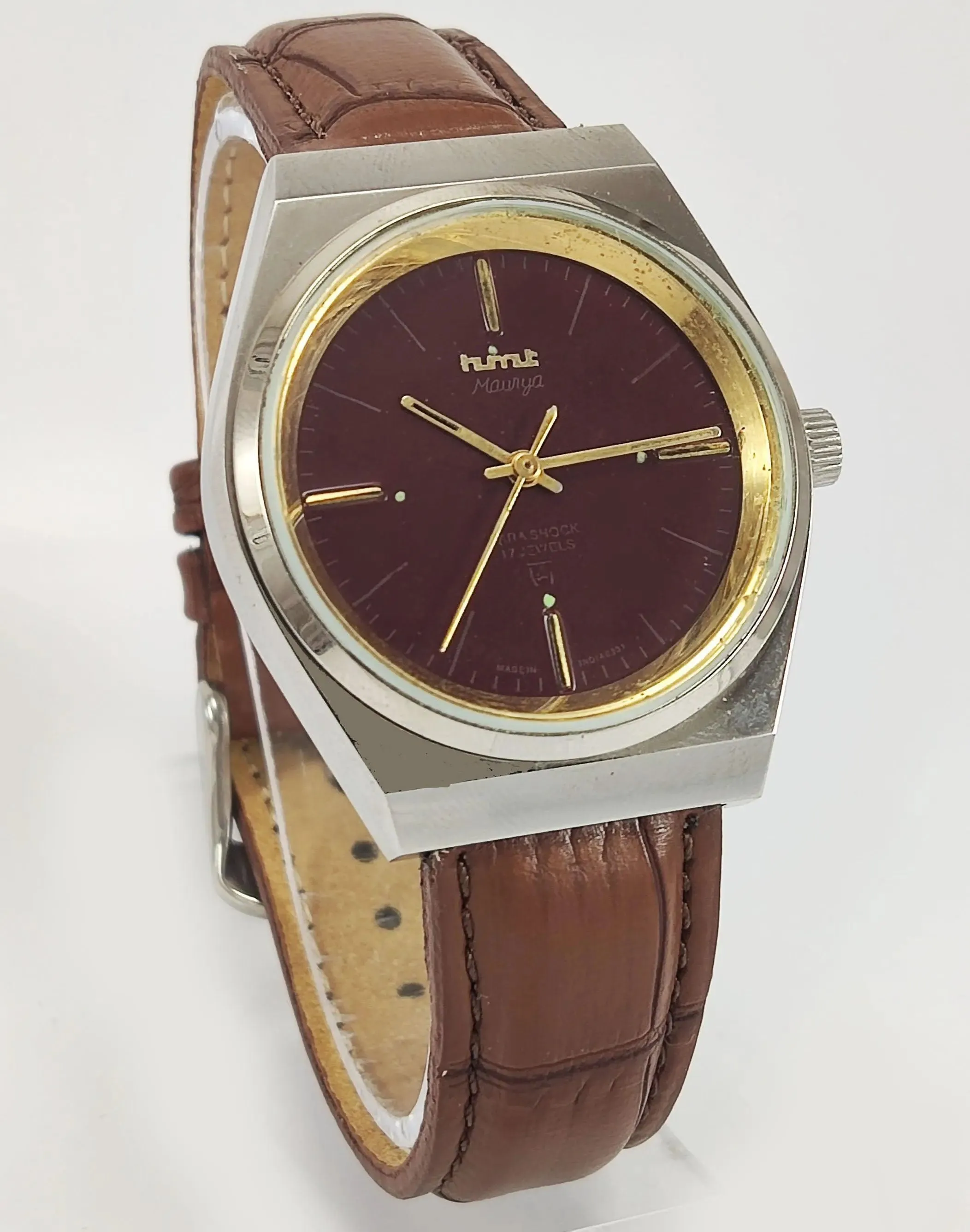 HMT Maurya Para Shock 17 Jewels Maroon Red Dial Mechanical Hand winding Men's Wrist Watch