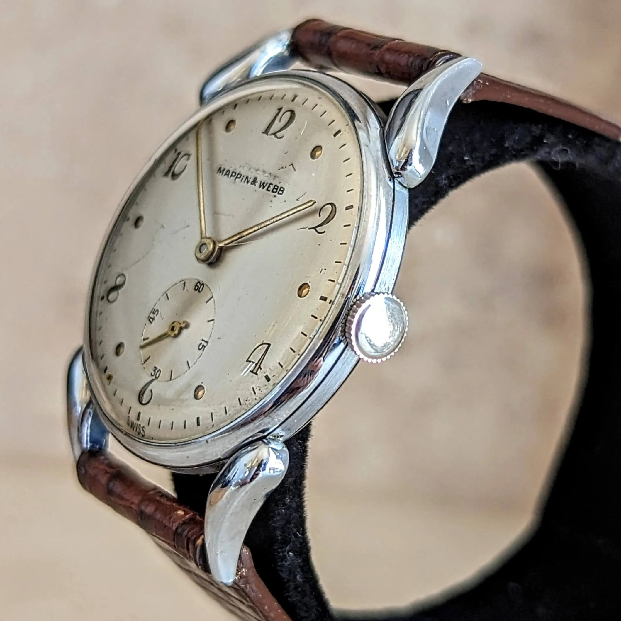 MAPPIN & WEBB 1940s Wristwatch by Parker Watch Co. 17 Jewels Cal. 11TS Swiss Made Watch
