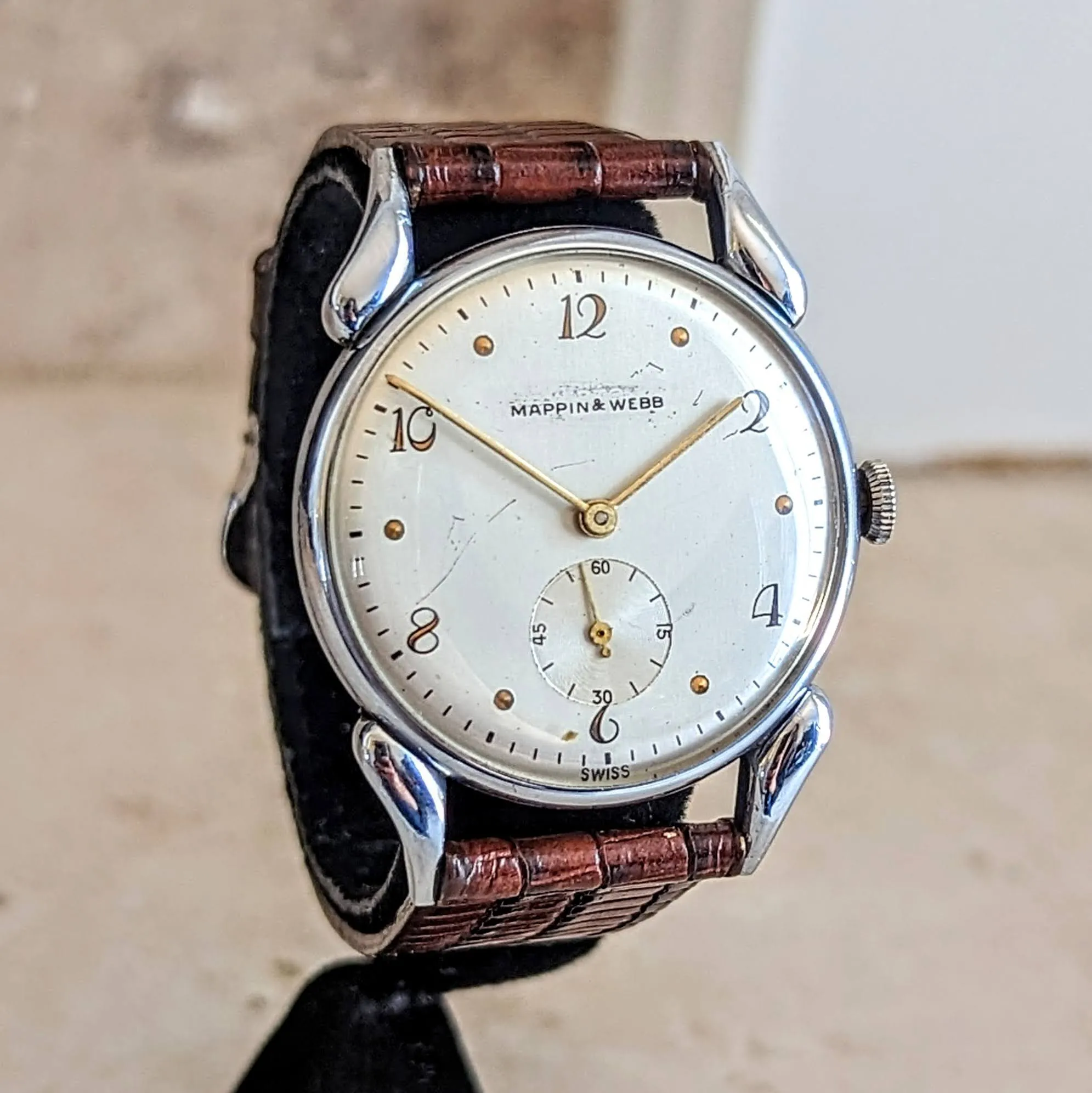 MAPPIN & WEBB 1940s Wristwatch by Parker Watch Co. 17 Jewels Cal. 11TS Swiss Made Watch
