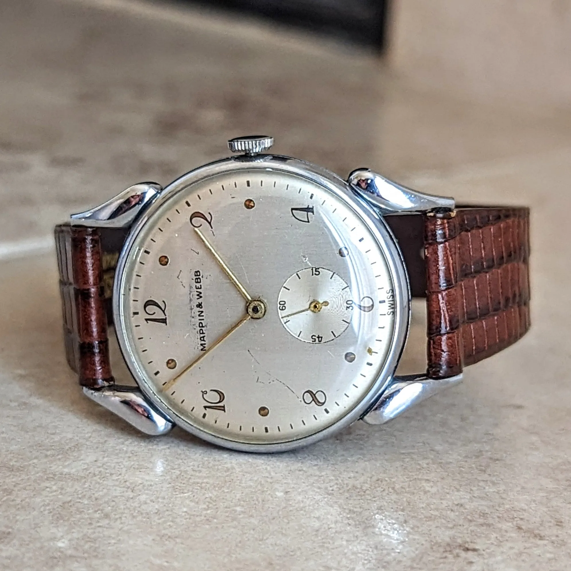 MAPPIN & WEBB 1940s Wristwatch by Parker Watch Co. 17 Jewels Cal. 11TS Swiss Made Watch