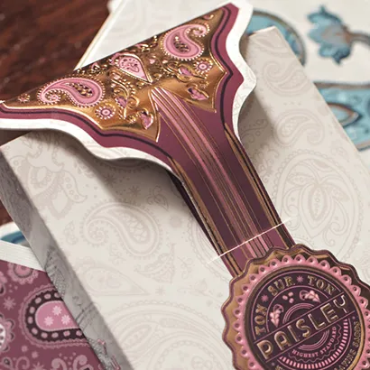 Marked Paisley Ton sur Ton Poudre Rouge Playing Cards
