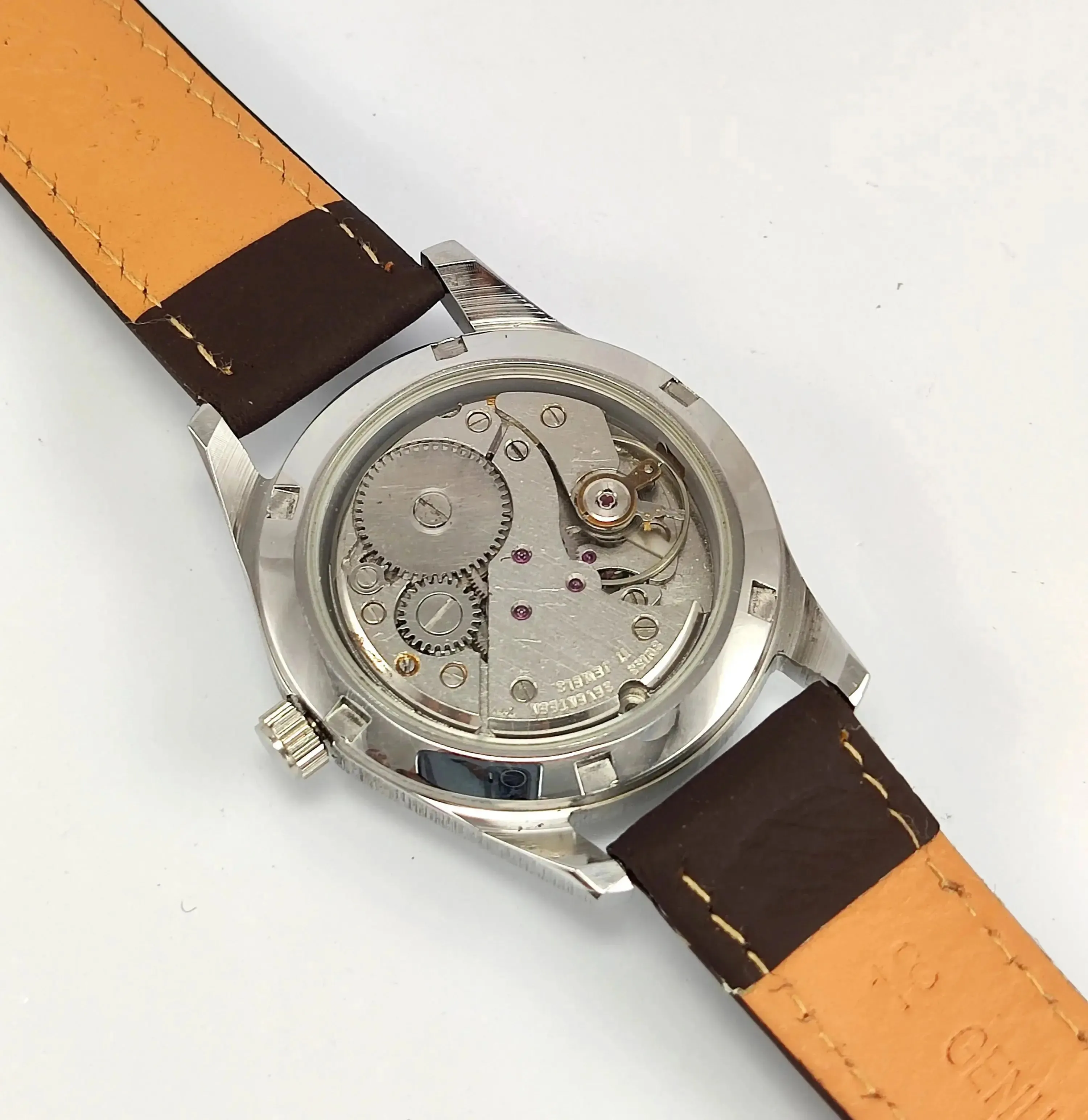 Melas Pearl Dial 17 Jewels Transparent Back Date Function Men's Hand-Winding Watch