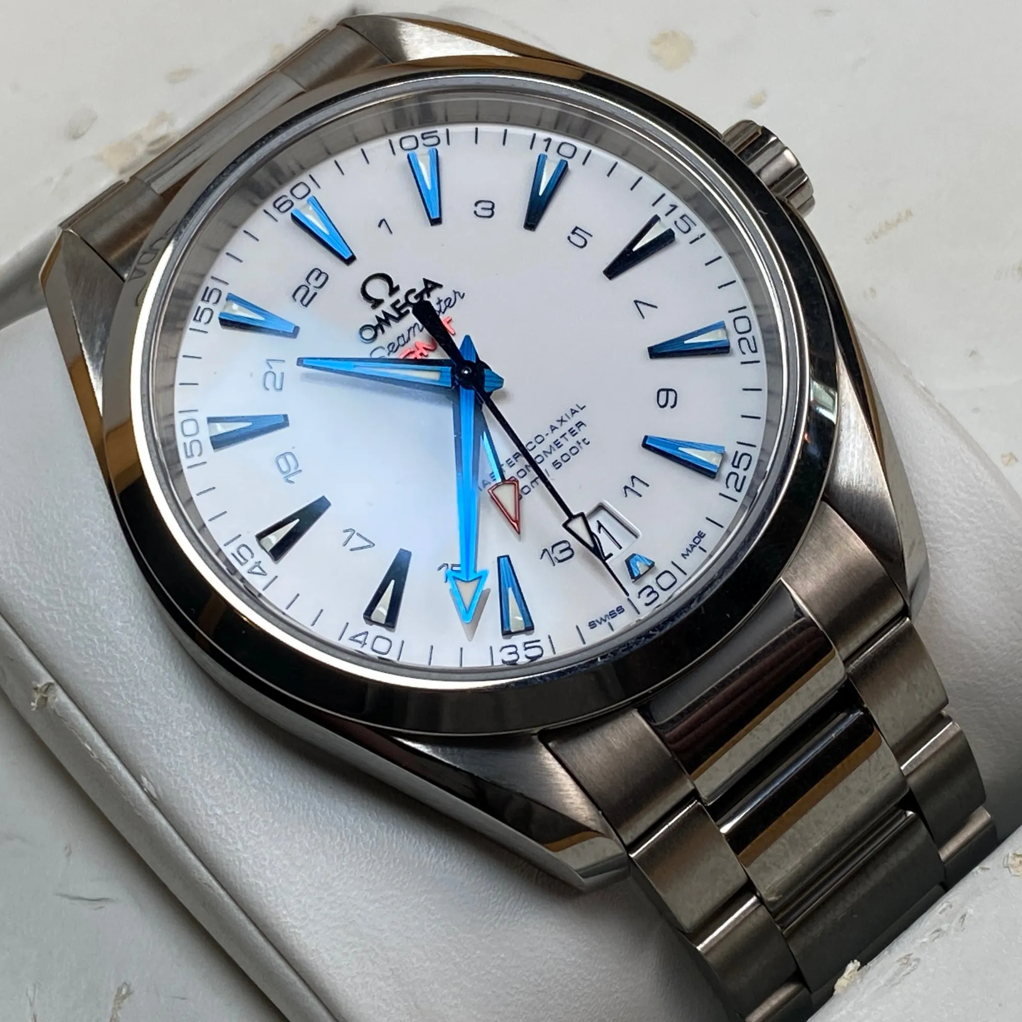 Omega - Aqua Terra GMT