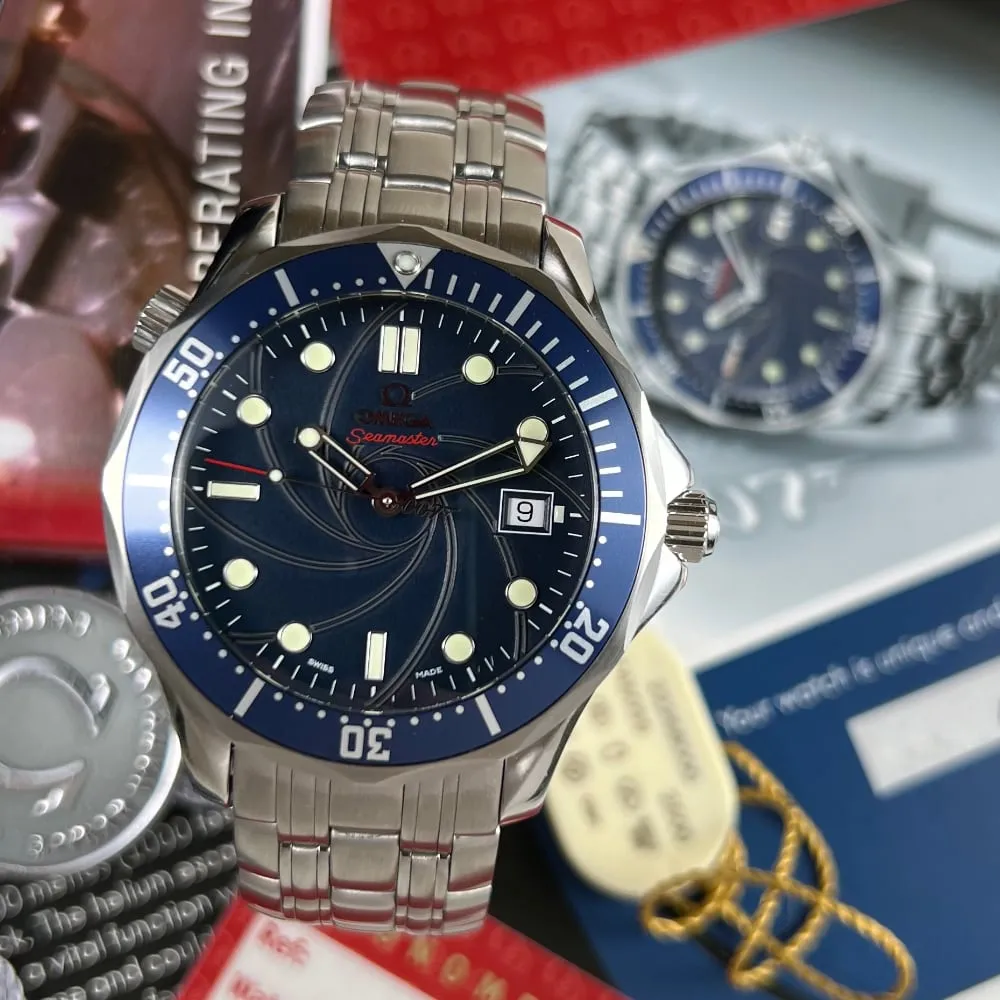 Omega Seamaster James Bond 007 22268000 Casino Royale