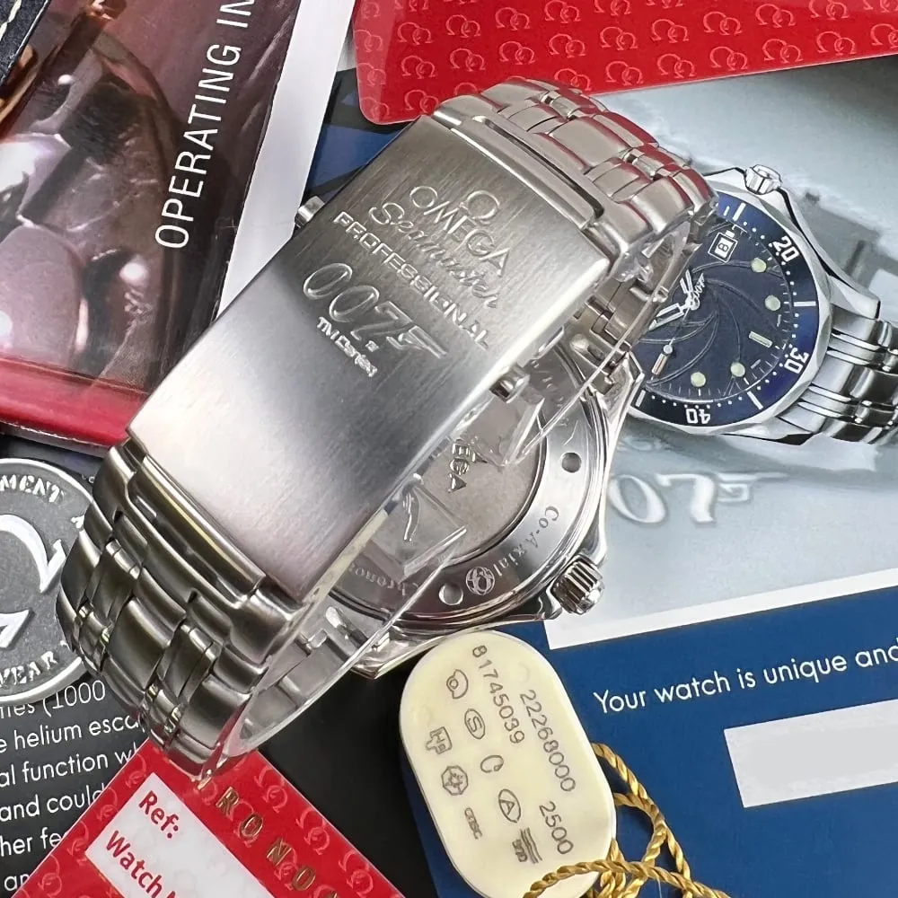 Omega Seamaster James Bond 007 22268000 Casino Royale