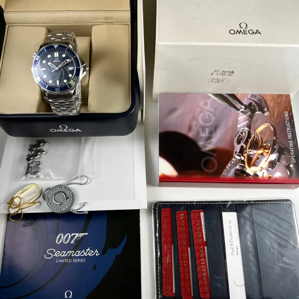 Omega Seamaster James Bond 007 22268000 Casino Royale