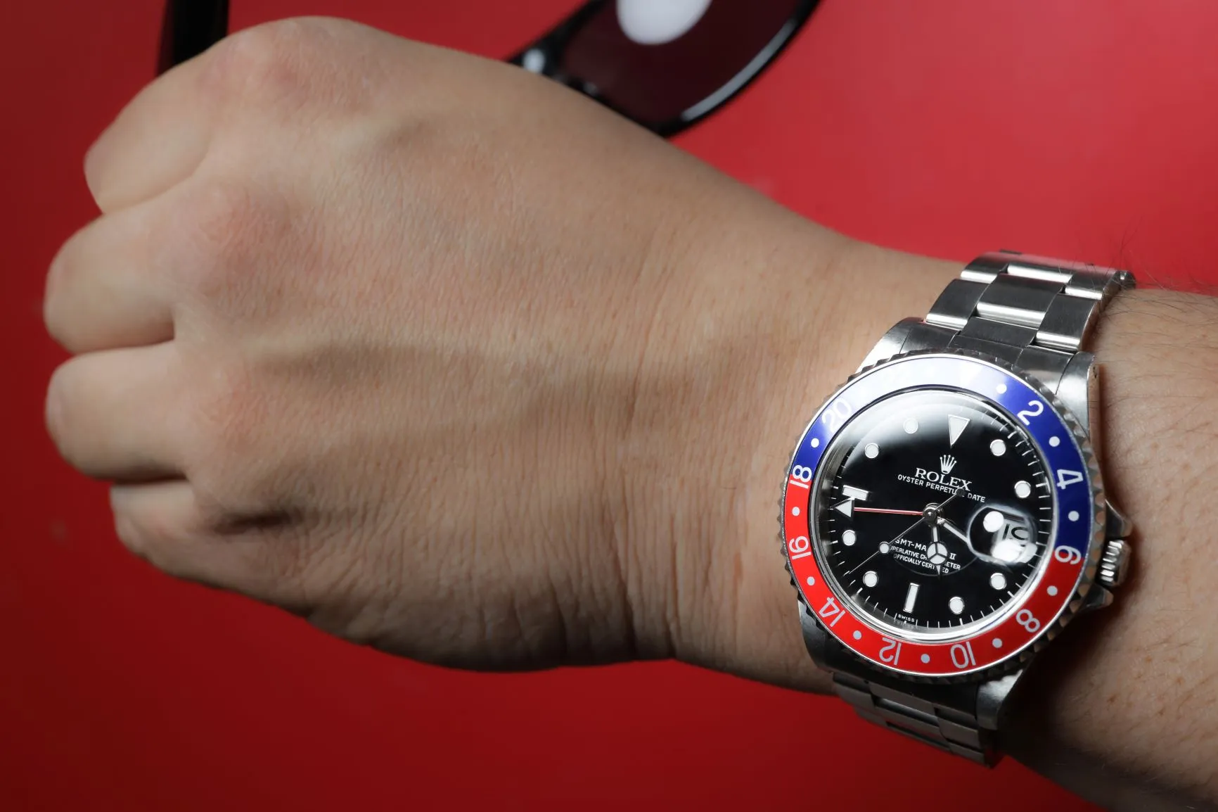 Pre-Owned GMT II "Pepsi" Bezel 16700 Stainless Timepiece