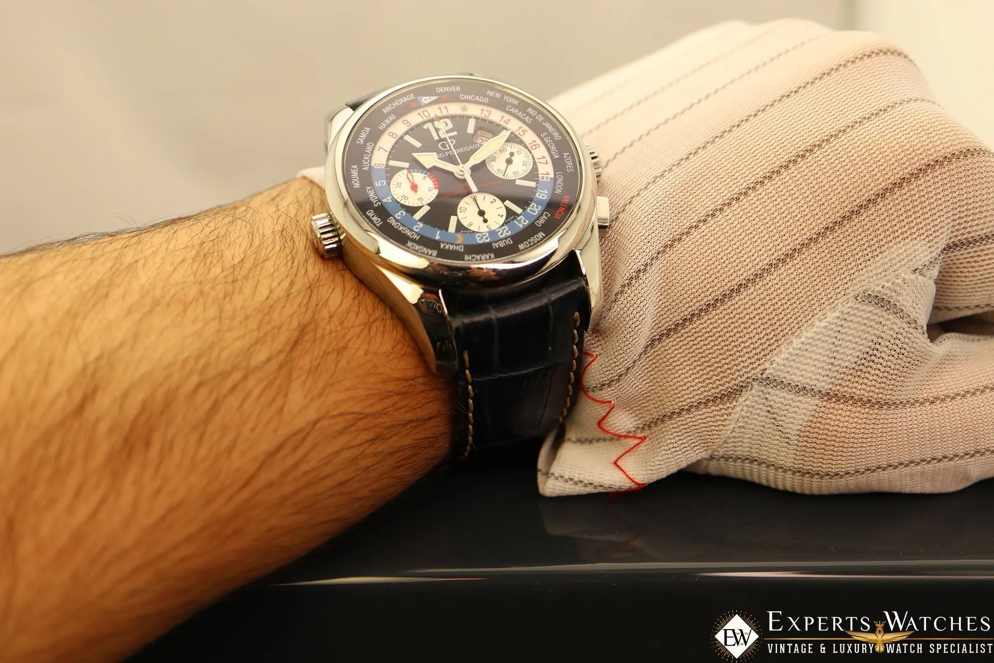 Sold!!! Factory Serviced Girard Perregaux ww.tc World Time Chronograph BMW-Oracle Racing