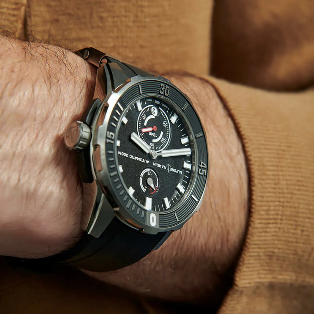 Ulysse Nardin - Diver Chronometer Black - Rubber & Titanium Strap - 44mm