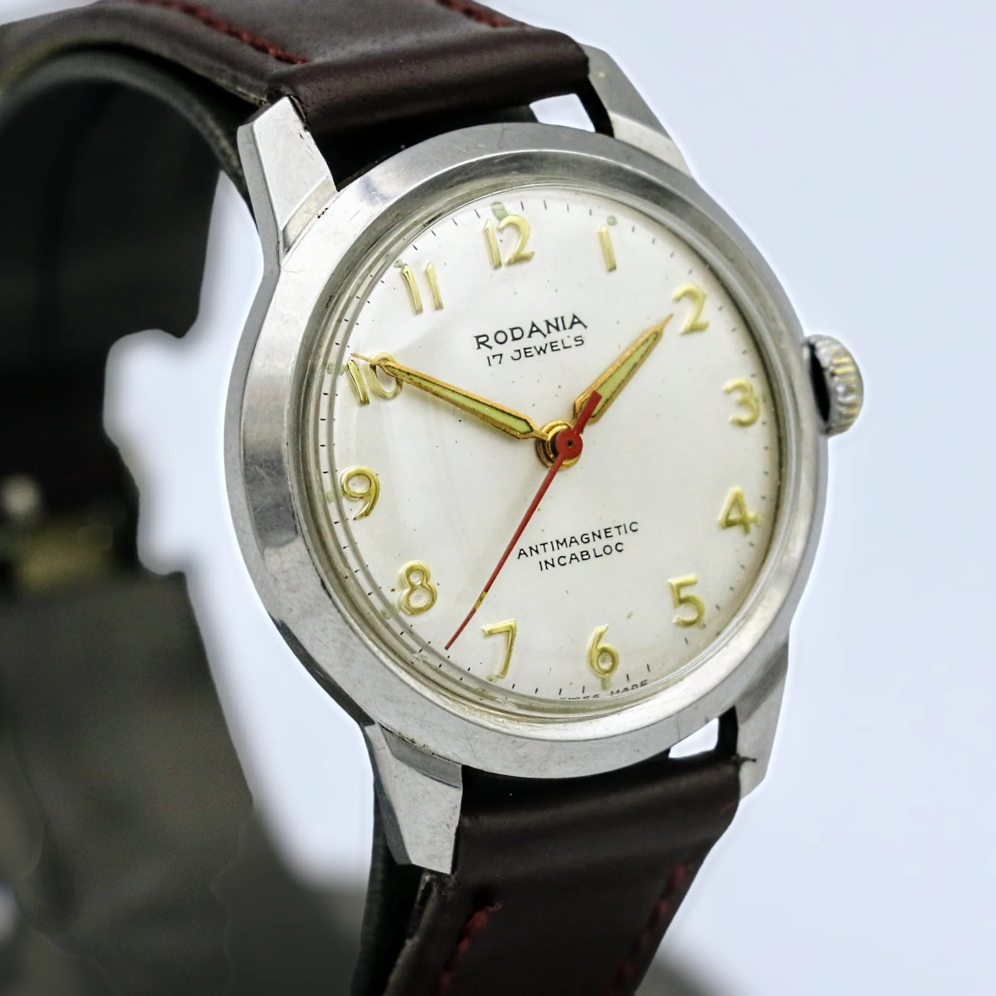 Vintage RODANIA Watch 17 Jewels Antimagnetic Incabloc Swiss Made Wristwatch