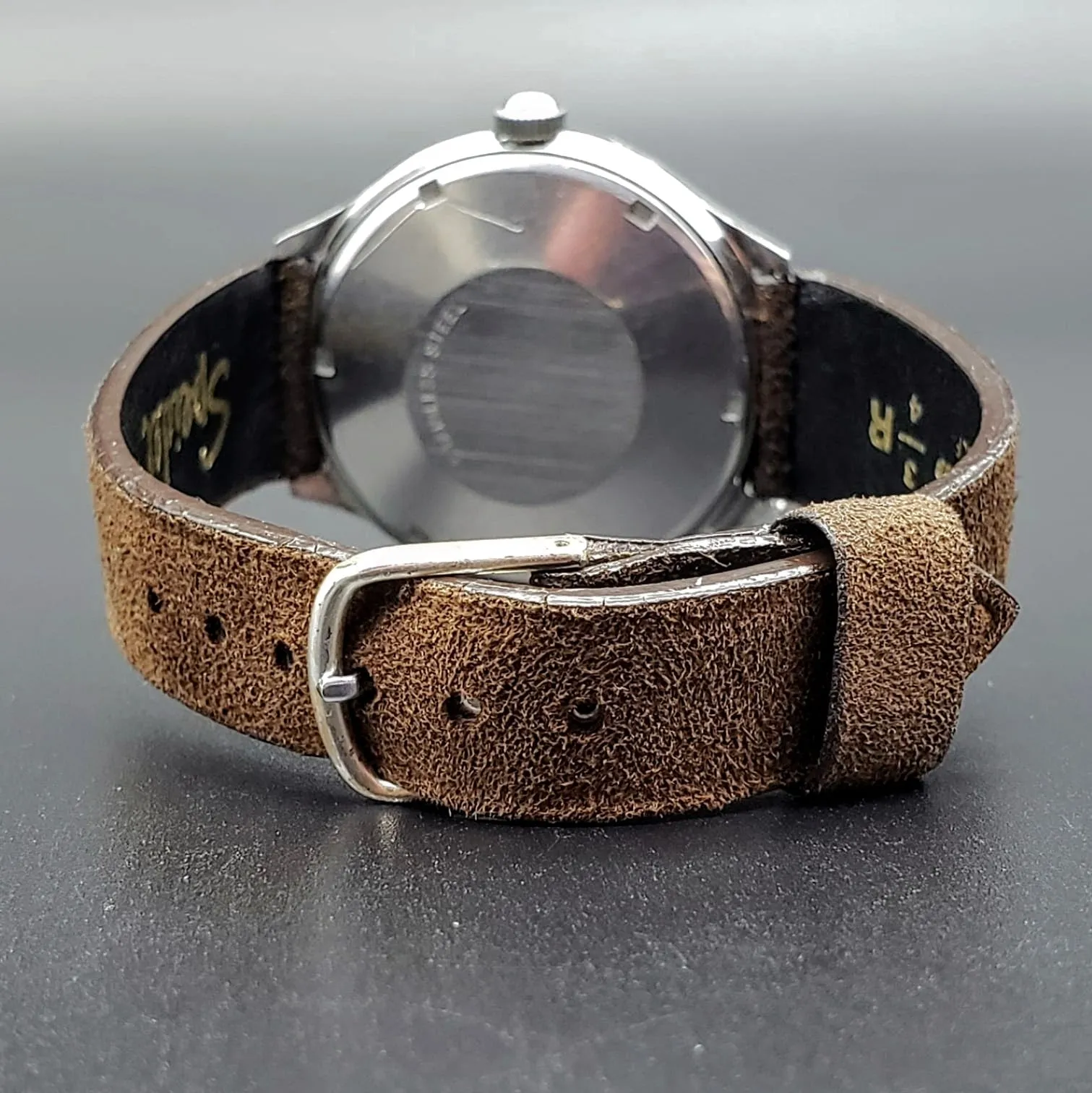Vintage Wittnauer Wristwatch Swiss Automatic Movement D11KAS 17 Jewels Day/Date Watch